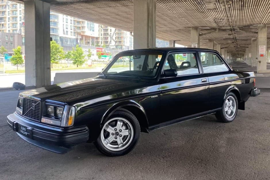 1981 Volvo 240 sold for $19,750
