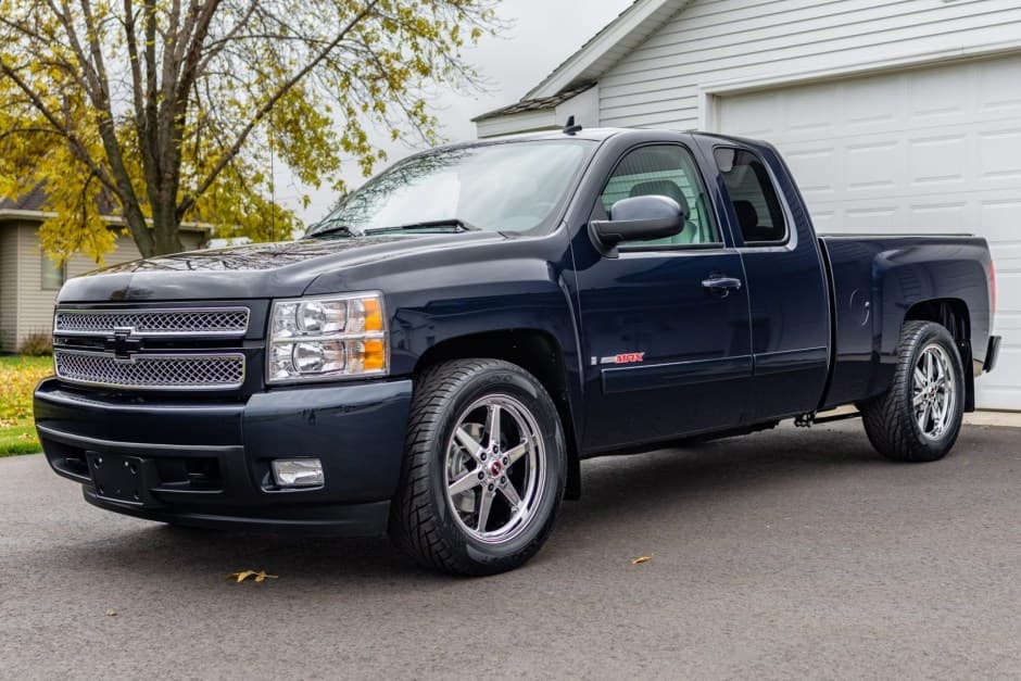 2007 Chevrolet Silverado GMT900 (2007-2013) sold for $34,062