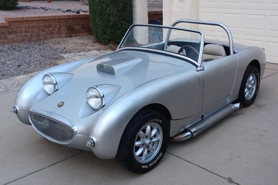 1958 Austin-Healey Bugeye Sprite sold for $6,500