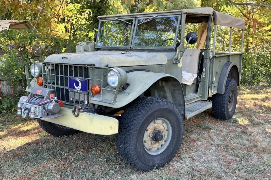 1954 Dodge Military Vehicles sold for $10,000