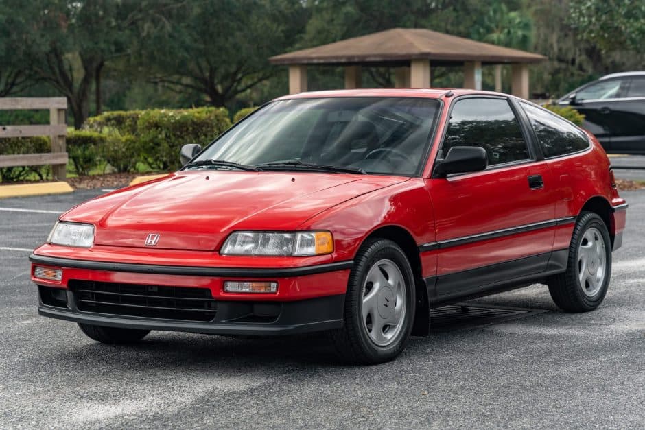 1990 Honda CRX sold for $13,825