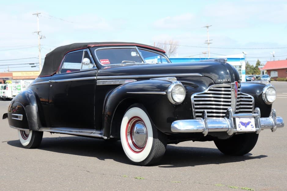 1941 Buick Roadmaster sold for $30,000