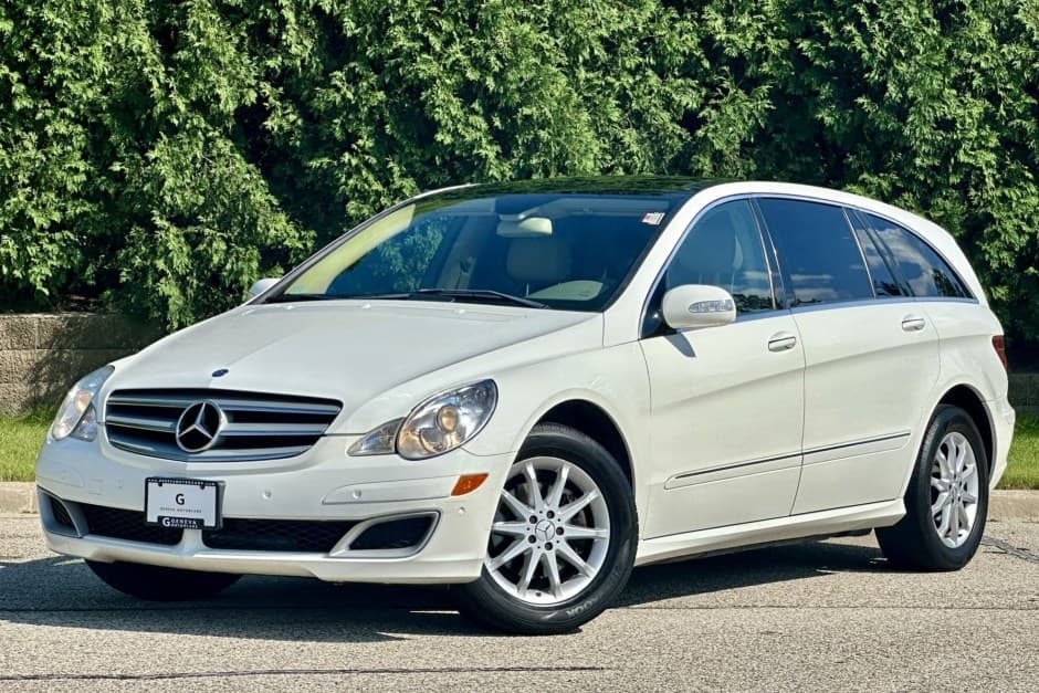 2006 Mercedes-Benz W251 R-Class sold for $15,000