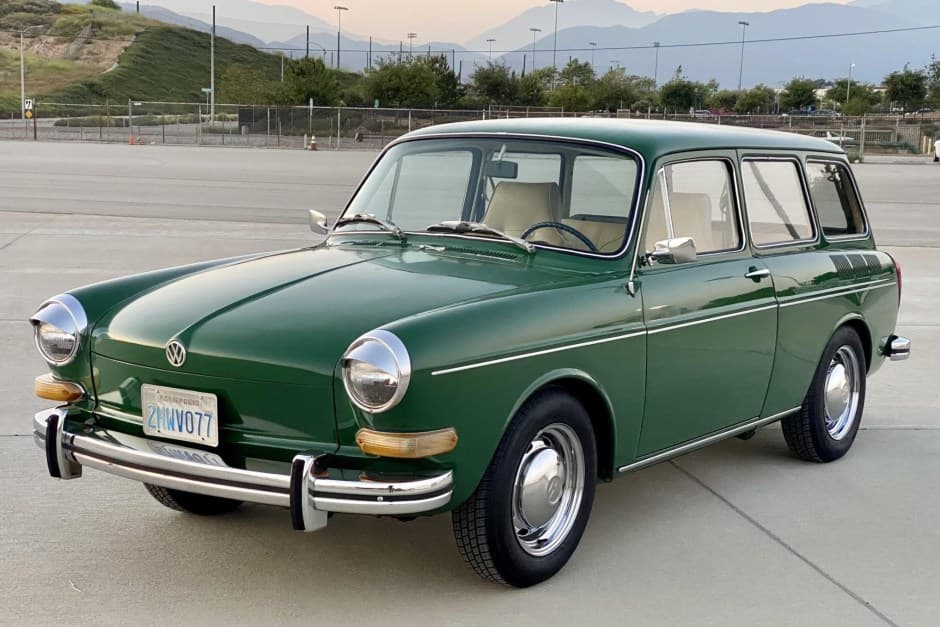 1971 Volkswagen Type 3 sold for $14,250