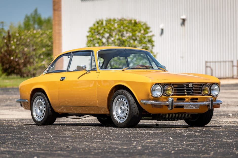 1974 Alfa Romeo 105/115 Series Coupe sold for $47,500