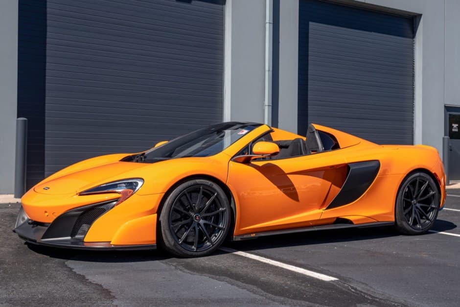 2016 McLaren Super Series sold for $262,222
