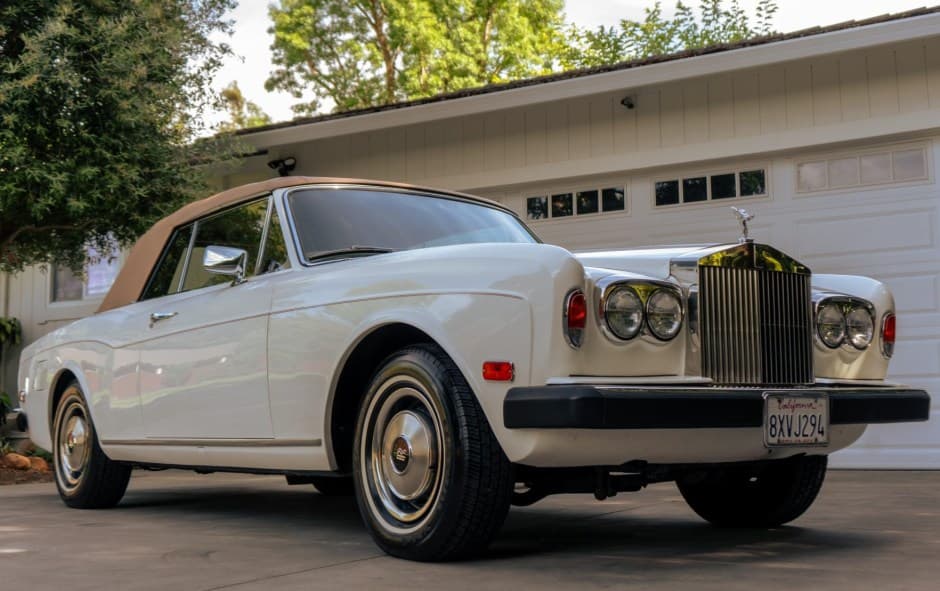 1976 Rolls-Royce Corniche sold for $25,500