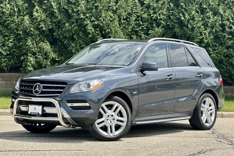 2012 Mercedes-Benz M-Class & GLE-Class sold for $25,500