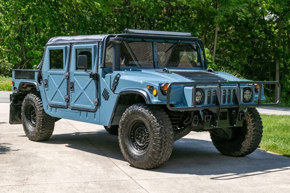 2010 Hummer HMMWV/Humvee sold for $48,500