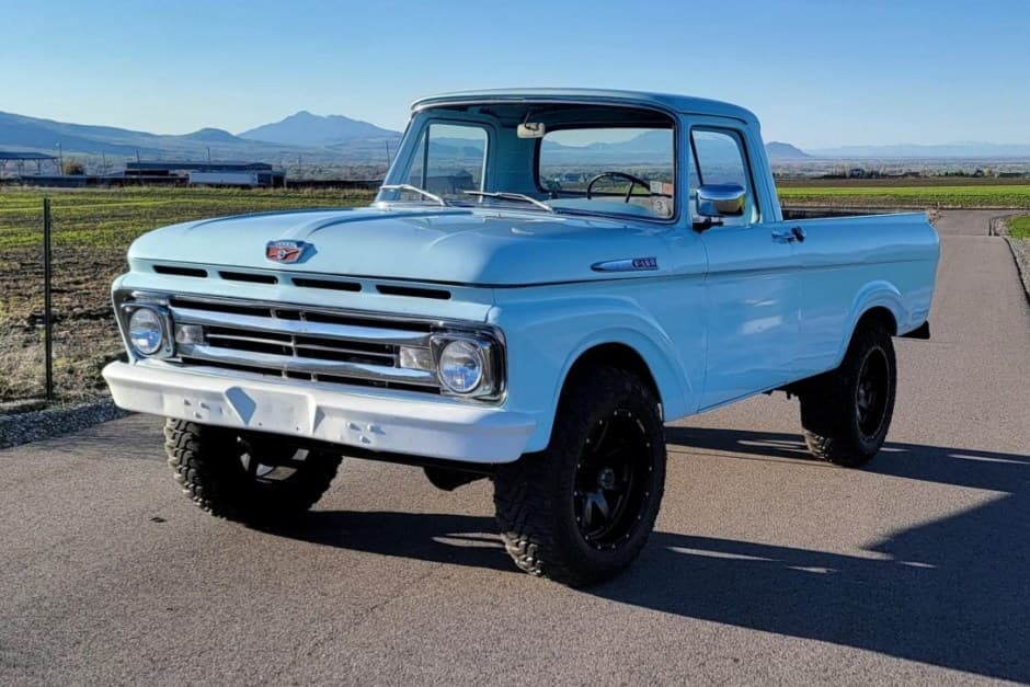 1961 Ford F-Series 1961-1966 sold for $18,000