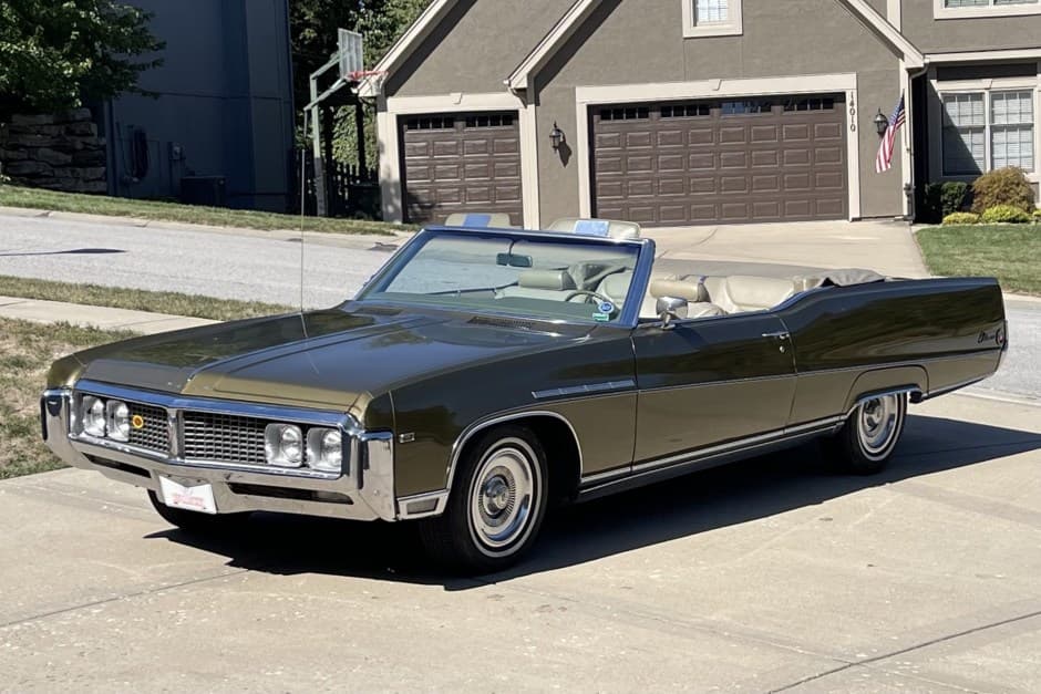 1969 Buick Electra sold for $32,250