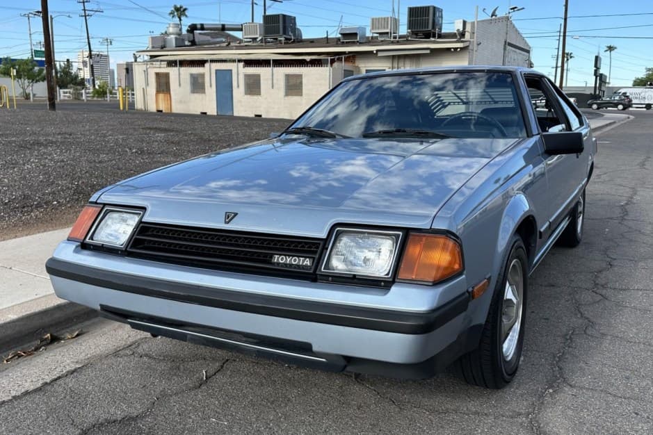 1982 Toyota Celica sold for $9,352