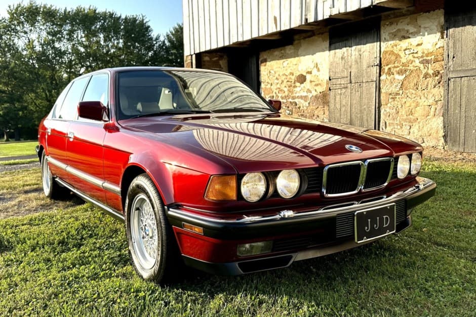 1991 BMW E32 7-Series sold for $26,500