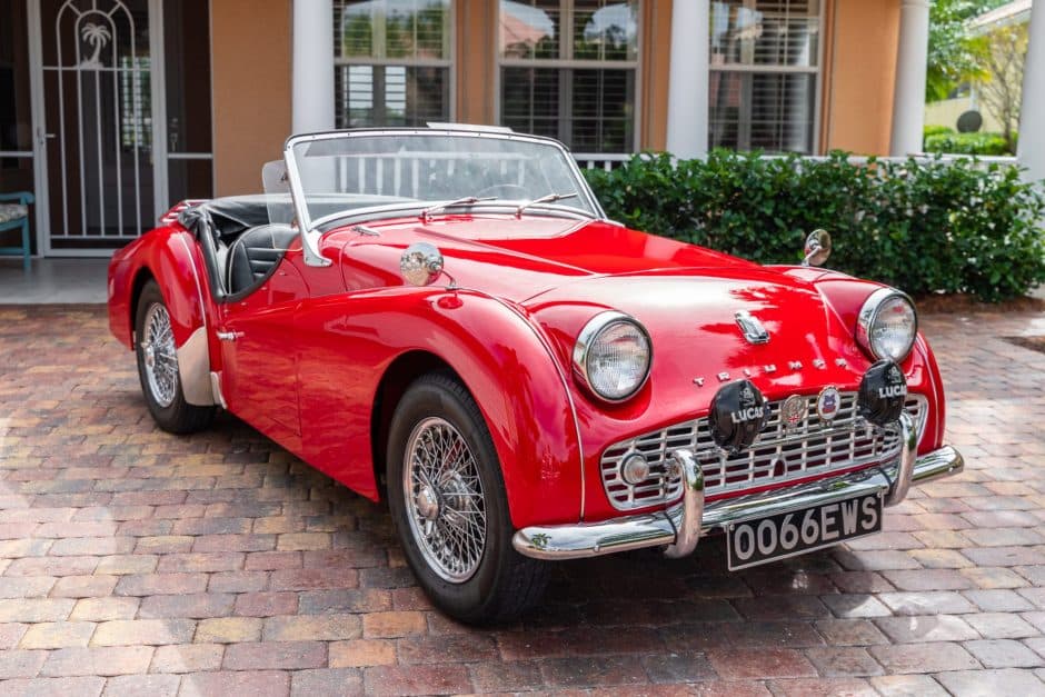 1960 Triumph TR3 sold for $33,000