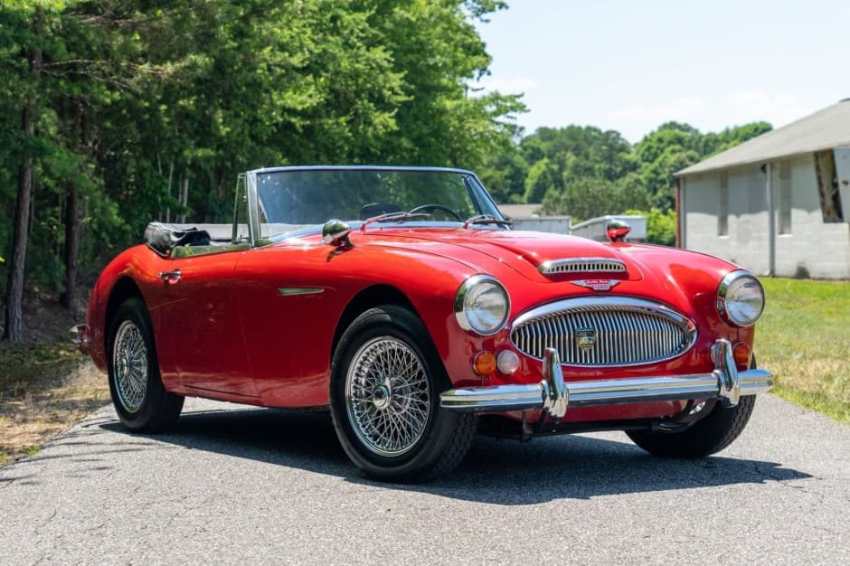 1967 Austin-Healey 3000 sold for $34,250