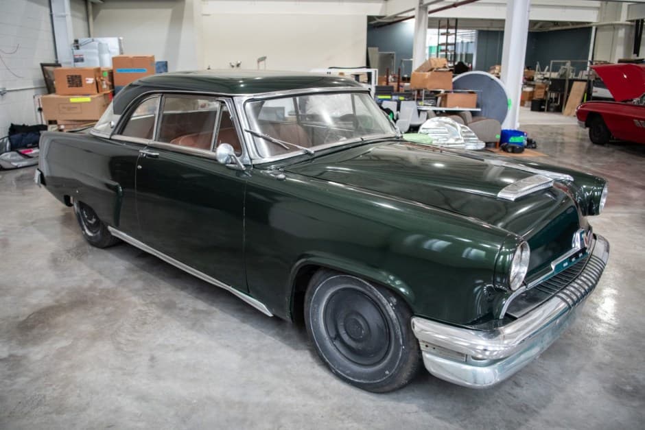 1954 Mercury Monterey sold for $5,800