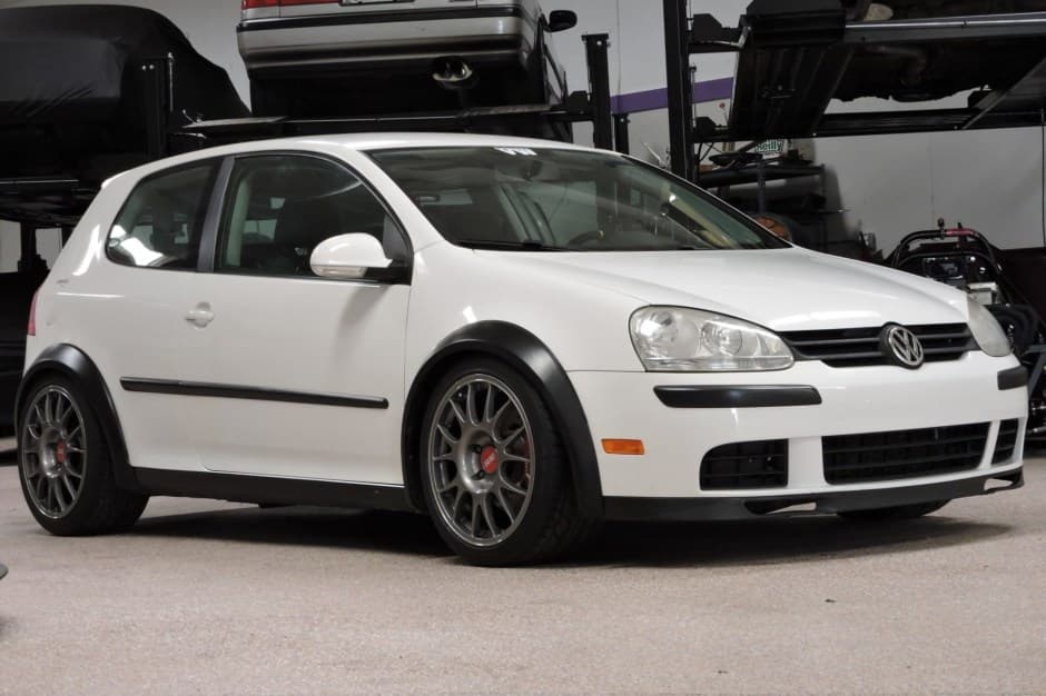 2007 Volkswagen Golf & Rabbit sold for $14,000