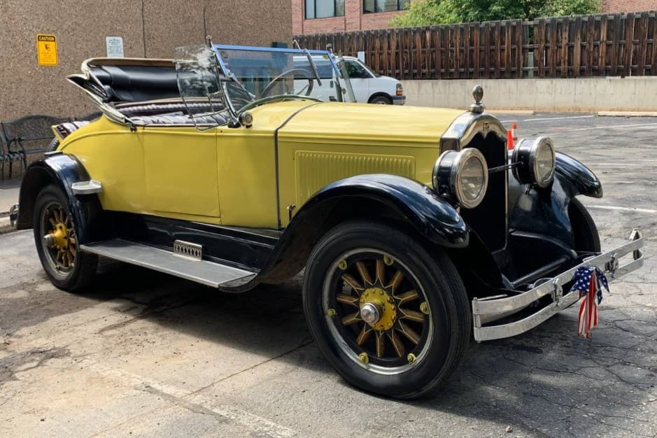 1925 Buick Standard Six & Master Six sold for $8,600