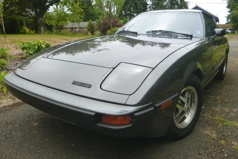 1982 Mazda RX-7 FB sold for $6,700