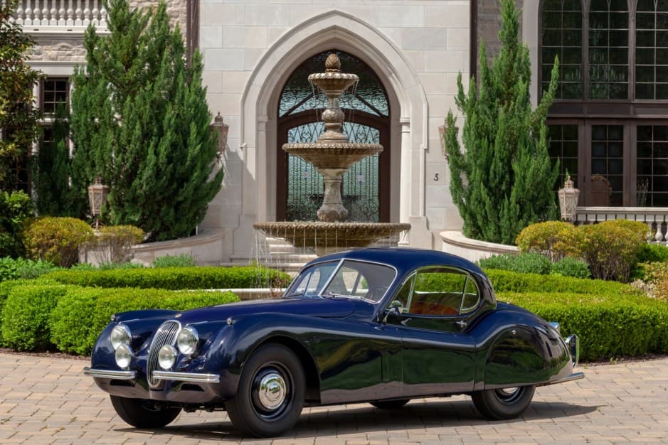 1952 Jaguar XK120 sold for $56,500