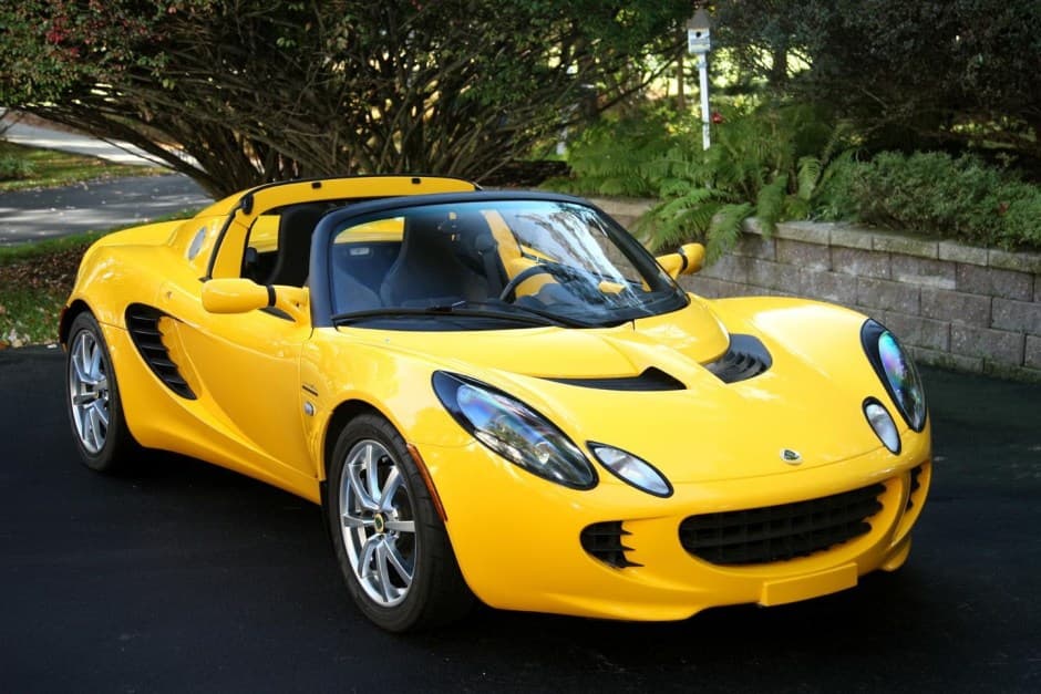 2005 Lotus Elise sold for $46,750