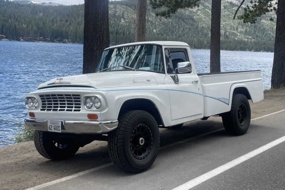 1962 International Harvester Pickup sold for $30,000