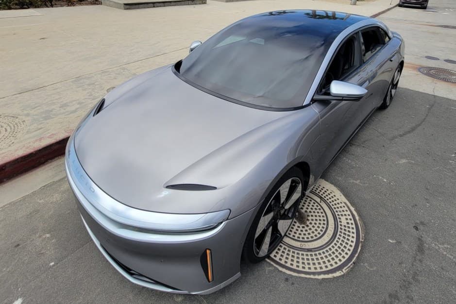 2022 Lucid Air sold for $95,000