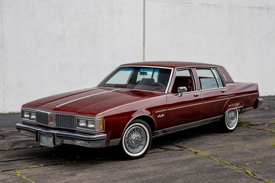 1982 Oldsmobile 98 sold for $14,550