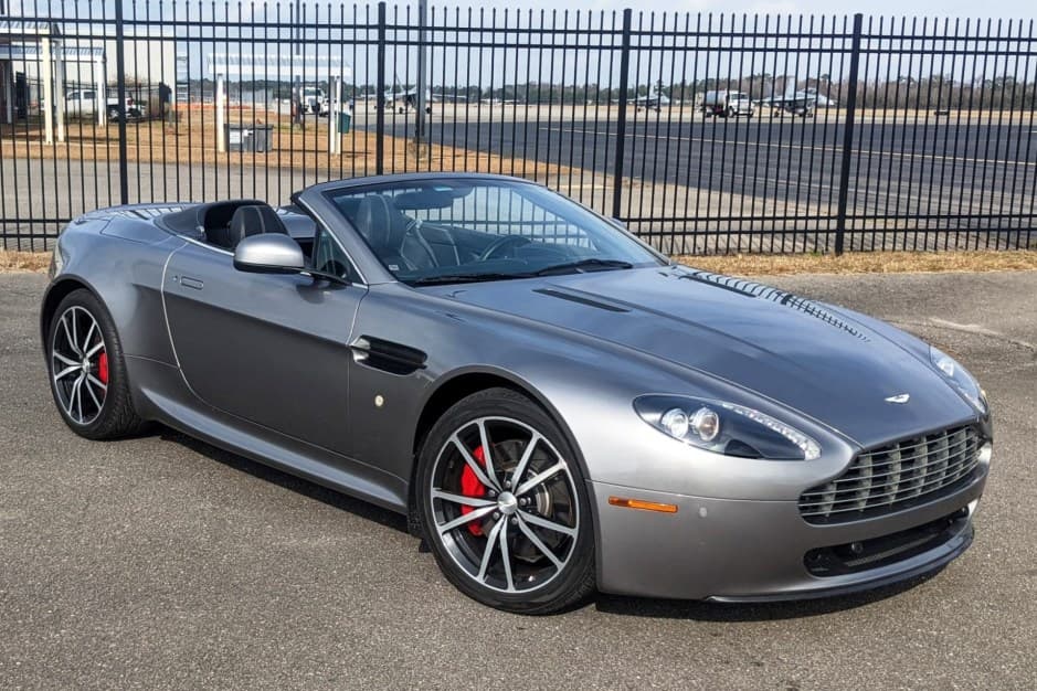 2011 Aston Martin V8 Vantage (2006+) sold for $51,420
