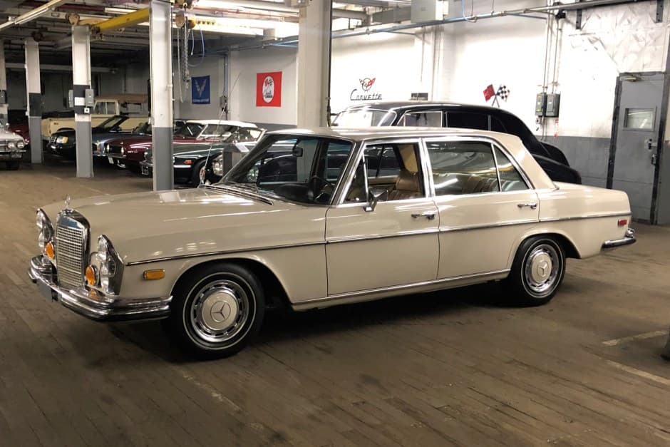1971 Mercedes-Benz W108 & W109 sold for $42,250