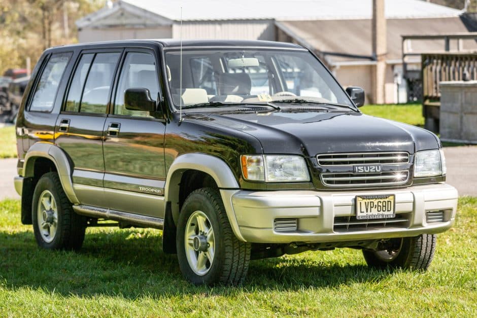 2001 Isuzu Trooper sold for $40,250