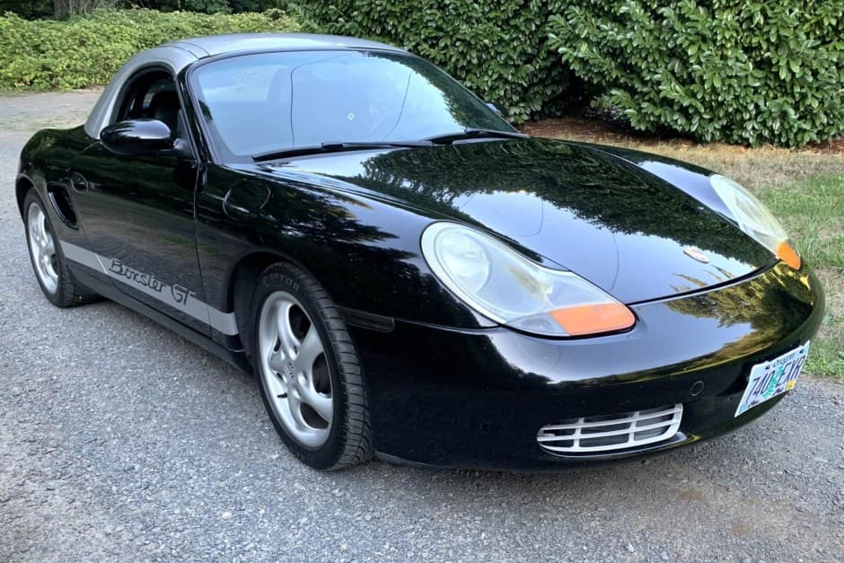 1998 Porsche 986 Boxster sold for $13,069