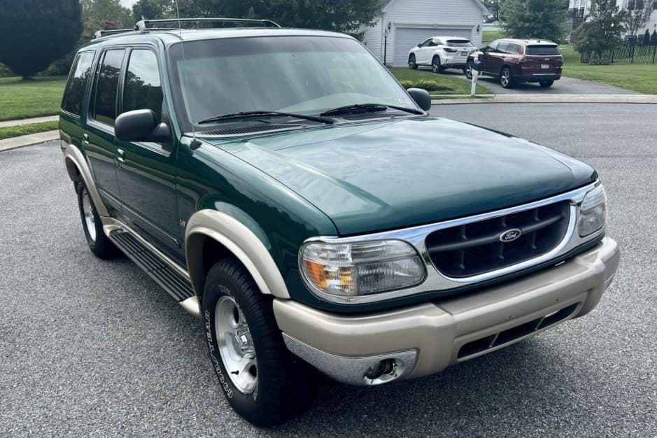 1999 Ford Explorer sold for $11,020