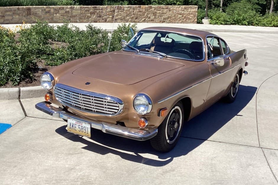 1971 Volvo P1800/1800 sold for $15,000