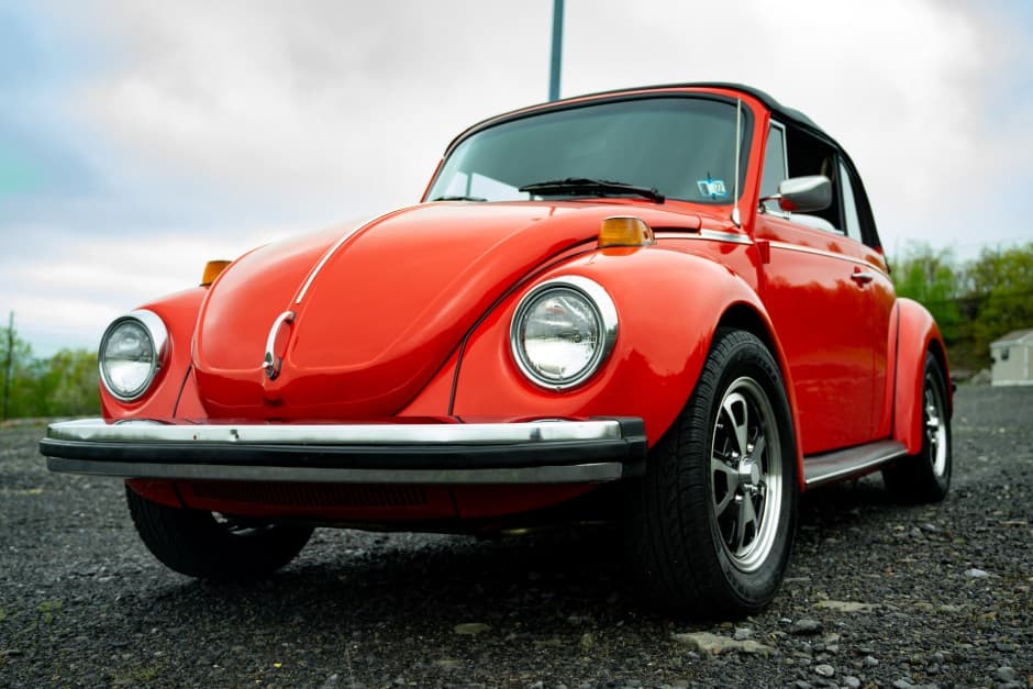 1978 Volkswagen Super Beetle sold for $7,750
