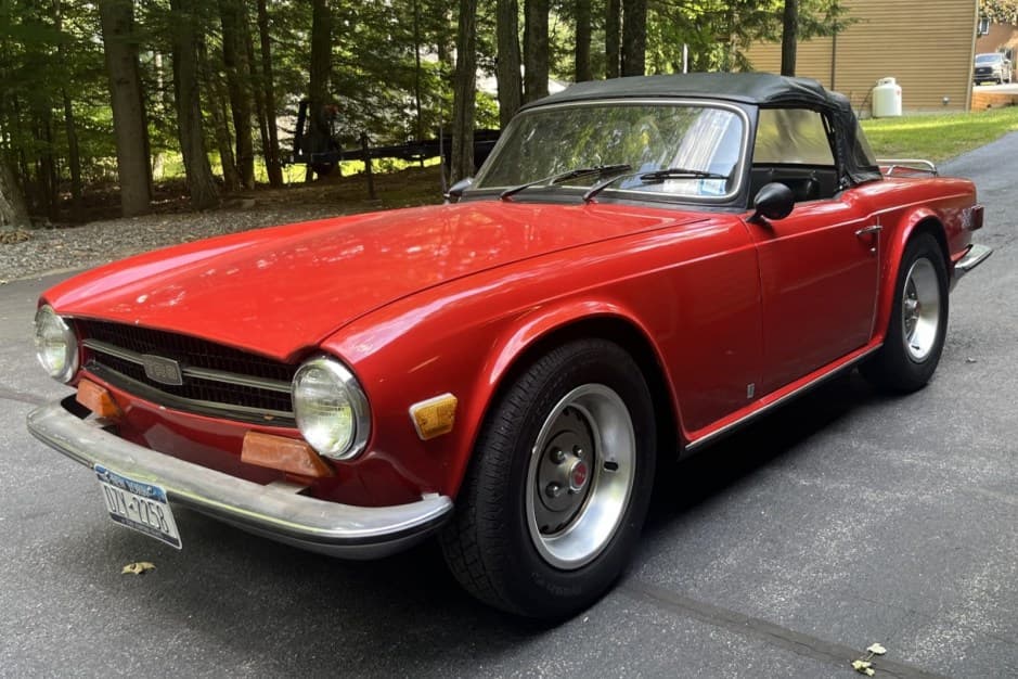 1973 Triumph TR6 sold for $14,750