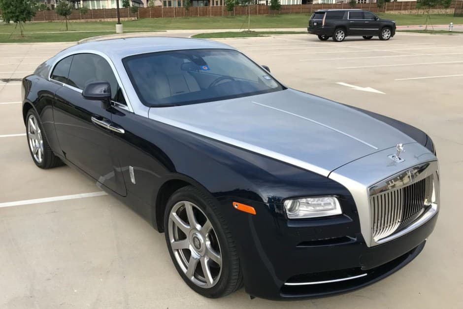 2014 Rolls-Royce Wraith sold for $136,153