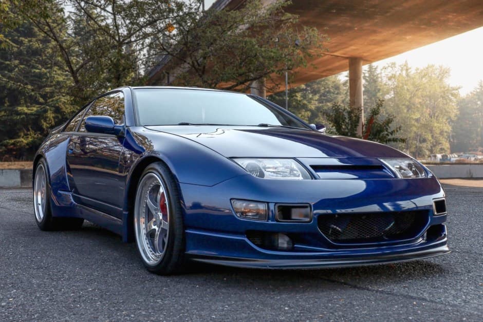 1990 Nissan Z32 300ZX sold for $33,500