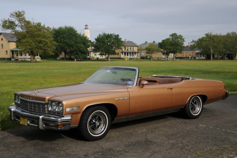 1975 Buick LeSabre sold for $19,000