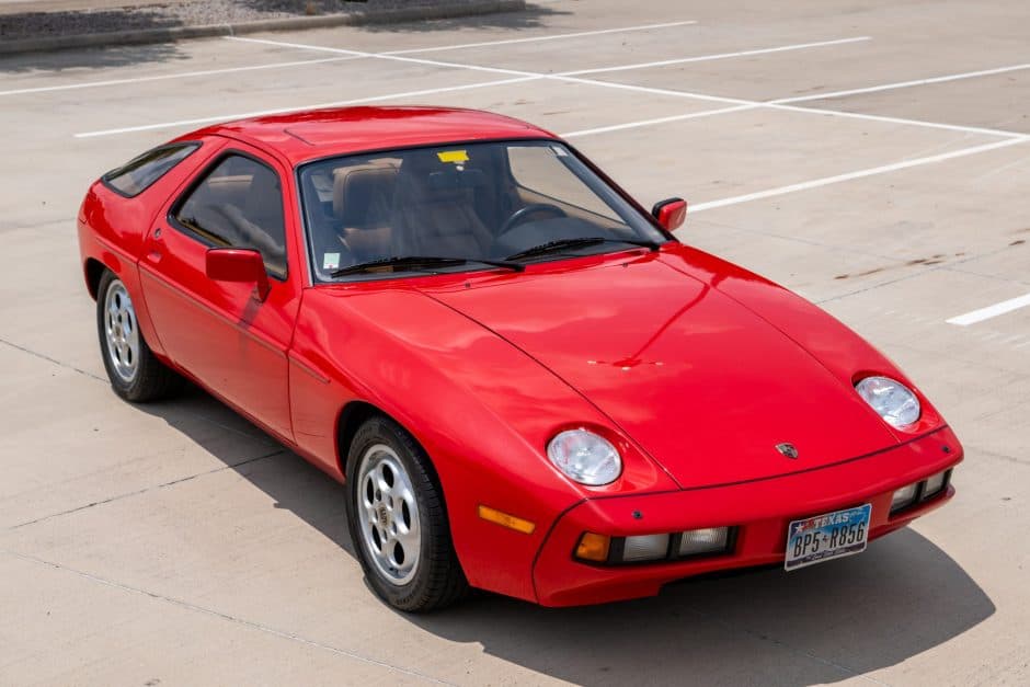 1982 Porsche 928 sold for $58,250