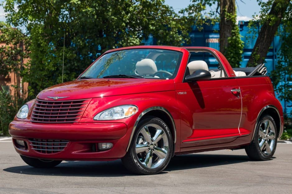 2005 Chrysler PT Cruiser sold for $9,600