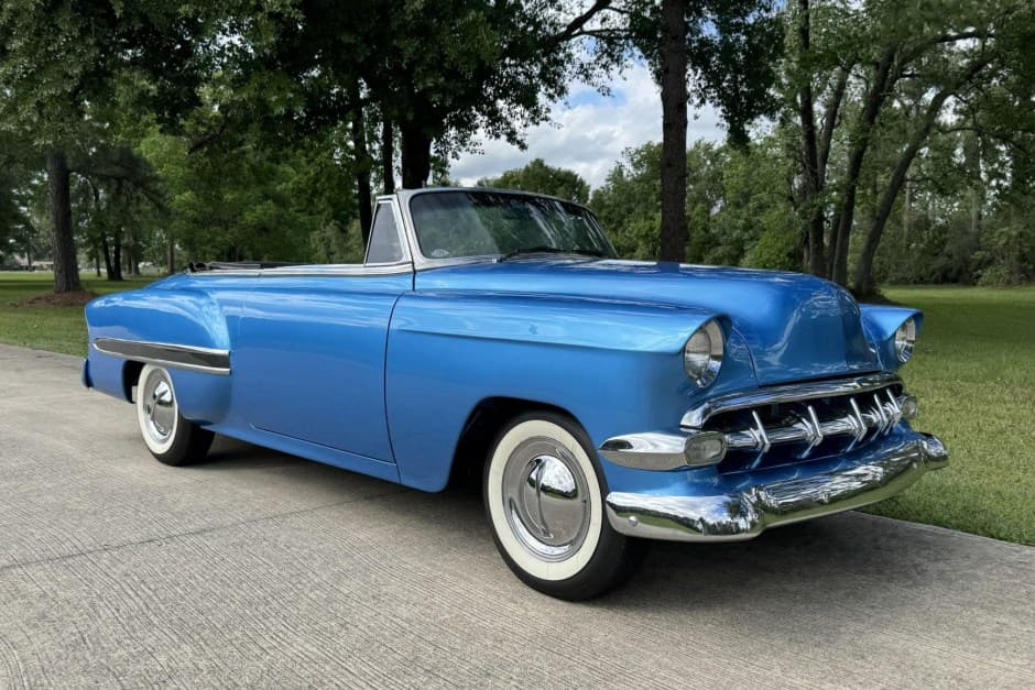 1954 Chevrolet Bel Air sold for $54,000