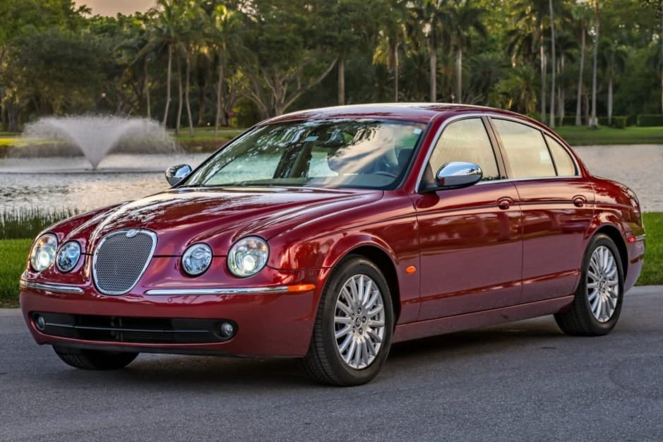2006 Jaguar S-Type (1999-2007) sold for $9,500