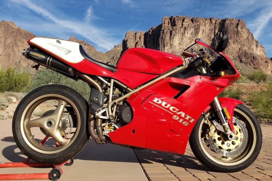 1997 Ducati 916 sold for $14,000