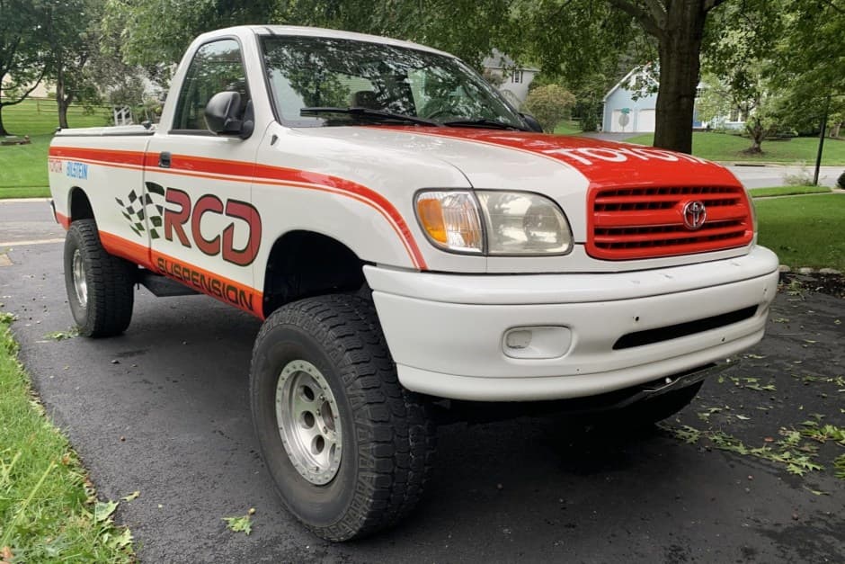 2000 Toyota Tundra (XK30/XK40 2000-2006) sold for $11,050