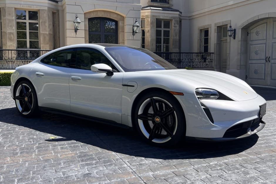 2021 Porsche Taycan sold for $112,222