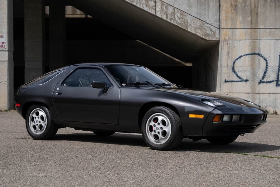 1979 Porsche 928 sold for $34,500