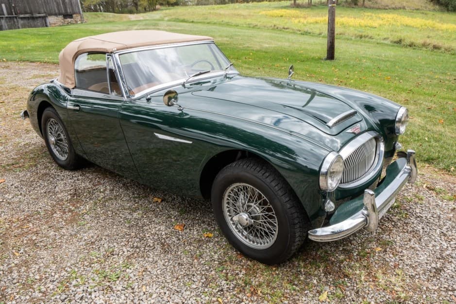 1964 Austin-Healey 3000 sold for $54,000