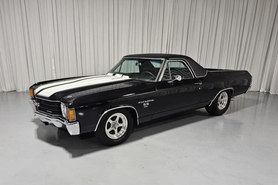 1972 Chevrolet El Camino sold for $23,999