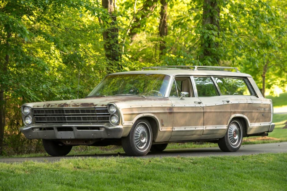 1967 Ford Galaxie sold for $47,750